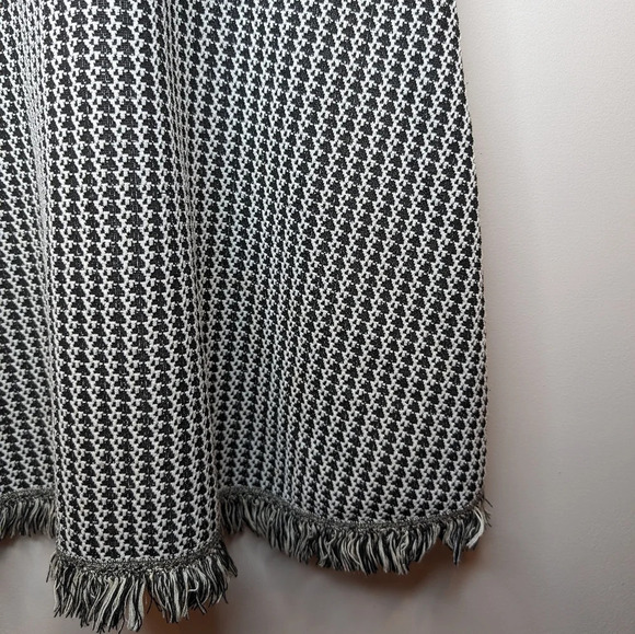 River Island Black & White Tweed Style Fringe Detailed Dress - Picture 5 of 9